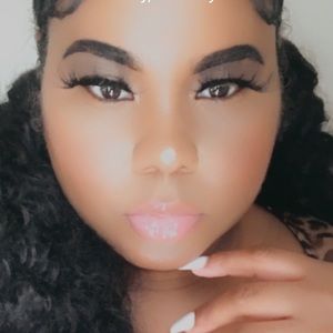 Meet your Posher, Kelci